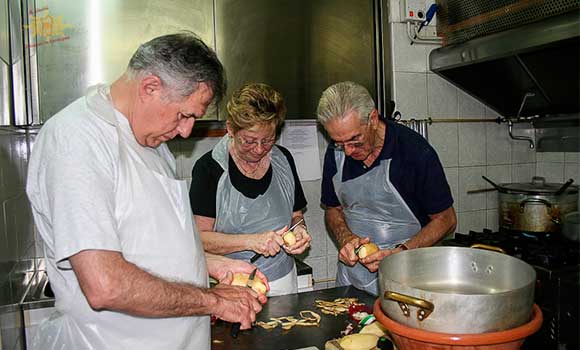 Guides conférenciers SARDAIGNE, VOYAGES CULTURELS, EXCURSIONS GUIDÉES, RANDONNÉES, ATELIER CUISINE, STAGES DE CUISINE, VISITES AVEC GUIDE PROFESSIONNEL, CIRCUITS DE SARDAIGNE, SÉJOUR LINGUISTIQUE D'ITALIEN, ITINERAIRES SUR MESURE