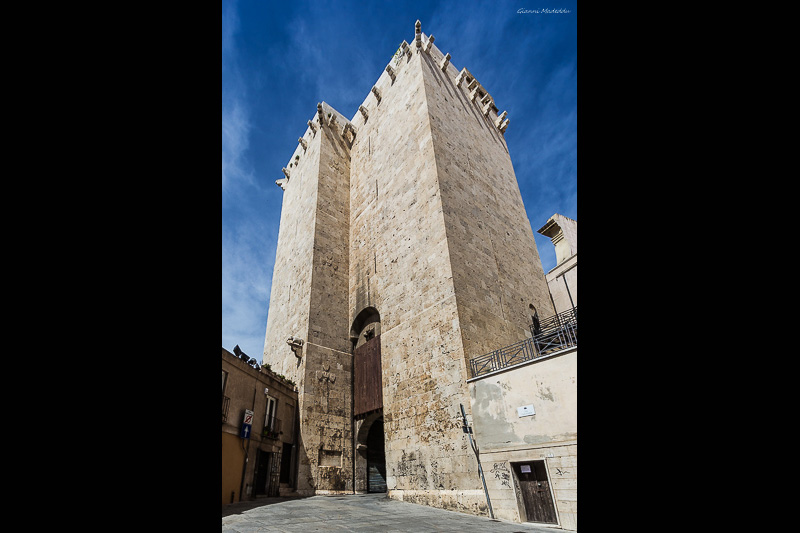 Guides conférenciers SARDAIGNE, VOYAGES CULTURELS, EXCURSIONS GUIDÉES, RANDONNÉES, ATELIER CUISINE, STAGES DE CUISINE, VISITES AVEC GUIDE PROFESSIONNEL, CIRCUITS DE SARDAIGNE, SÉJOUR LINGUISTIQUE D'ITALIEN, ITINERAIRES SUR MESURE