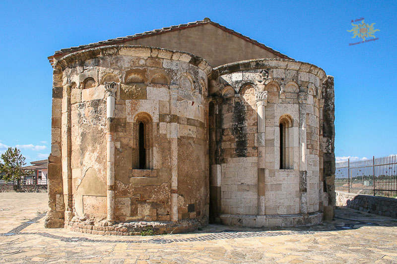 Guides conférenciers SARDAIGNE, VOYAGES CULTURELS, EXCURSIONS GUIDÉES, RANDONNÉES, ATELIER CUISINE, STAGES DE CUISINE, VISITES AVEC GUIDE PROFESSIONNEL, CIRCUITS DE SARDAIGNE, SÉJOUR LINGUISTIQUE D'ITALIEN, ITINERAIRES SUR MESURE