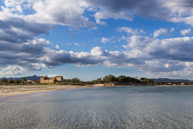 Guides conférenciers SARDAIGNE, VOYAGES CULTURELS, EXCURSIONS GUIDÉES, RANDONNÉES, ATELIER CUISINE, STAGES DE CUISINE, VISITES AVEC GUIDE PROFESSIONNEL, CIRCUITS DE SARDAIGNE, SÉJOUR LINGUISTIQUE D'ITALIEN, ITINERAIRES SUR MESURE