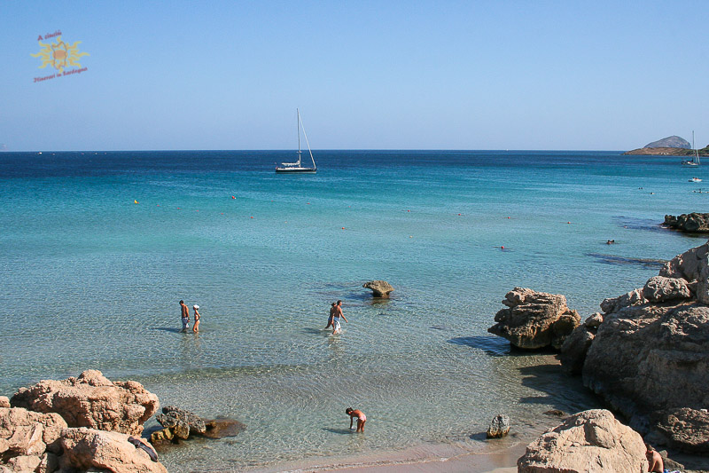 Guides conférenciers SARDAIGNE, VOYAGES CULTURELS, EXCURSIONS GUIDÉES, RANDONNÉES, ATELIER CUISINE, STAGES DE CUISINE, VISITES AVEC GUIDE PROFESSIONNEL, CIRCUITS DE SARDAIGNE, SÉJOUR LINGUISTIQUE D'ITALIEN, ITINERAIRES SUR MESURE