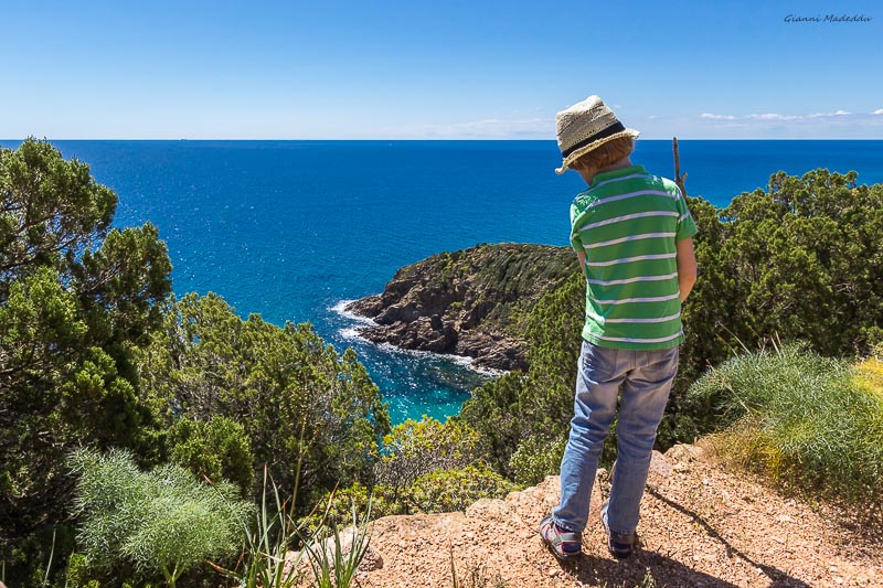 Guides conférenciers SARDAIGNE, VOYAGES CULTURELS, EXCURSIONS GUIDÉES, RANDONNÉES, ATELIER CUISINE, STAGES DE CUISINE, VISITES AVEC GUIDE PROFESSIONNEL, CIRCUITS DE SARDAIGNE, SÉJOUR LINGUISTIQUE D'ITALIEN, ITINERAIRES SUR MESURE