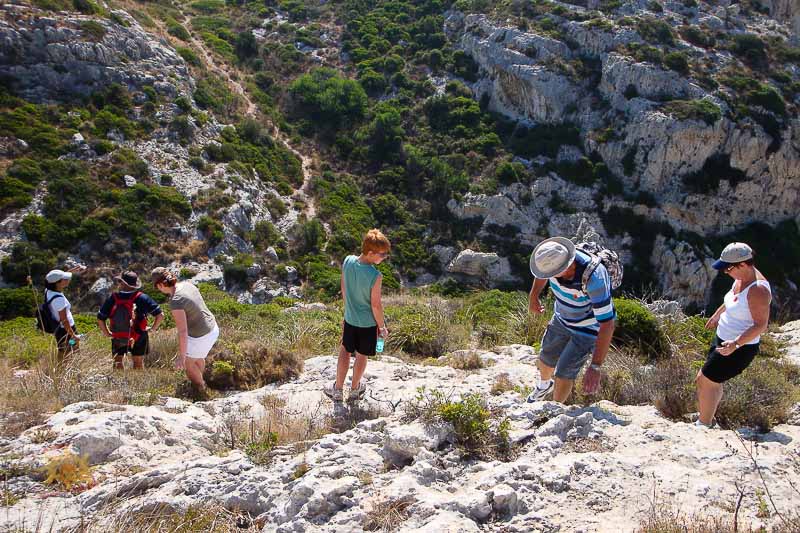 Guides conférenciers SARDAIGNE, VOYAGES CULTURELS, EXCURSIONS GUIDÉES, RANDONNÉES, ATELIER CUISINE, STAGES DE CUISINE, VISITES AVEC GUIDE PROFESSIONNEL, CIRCUITS DE SARDAIGNE, SÉJOUR LINGUISTIQUE D'ITALIEN, ITINERAIRES SUR MESURE