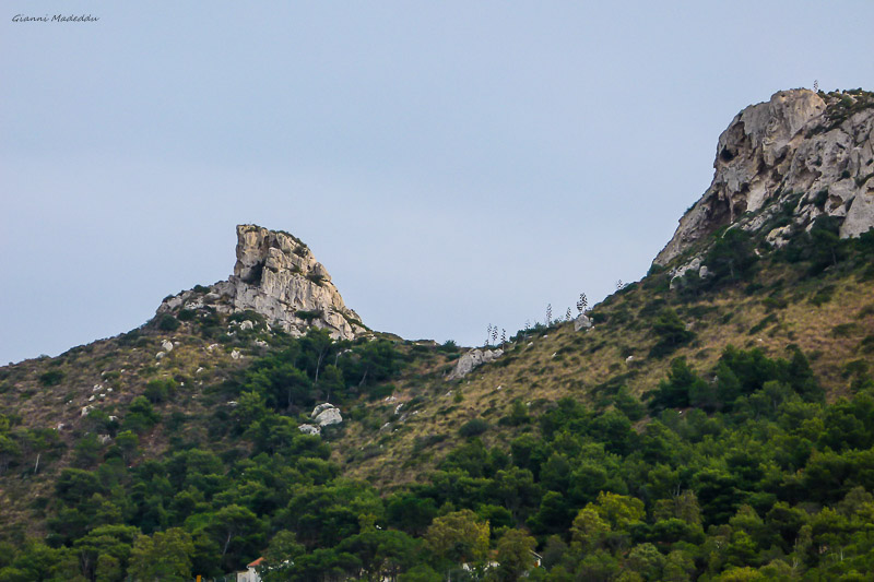 Guides conférenciers SARDAIGNE, VOYAGES CULTURELS, EXCURSIONS GUIDÉES, RANDONNÉES, ATELIER CUISINE, STAGES DE CUISINE, VISITES AVEC GUIDE PROFESSIONNEL, CIRCUITS DE SARDAIGNE, SÉJOUR LINGUISTIQUE D'ITALIEN, ITINERAIRES SUR MESURE