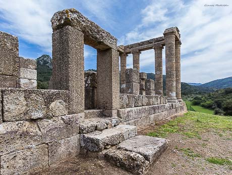 Guides conférenciers SARDAIGNE, VOYAGES CULTURELS, EXCURSIONS GUIDÉES, RANDONNÉES, ATELIER CUISINE, STAGES DE CUISINE, VISITES AVEC GUIDE PROFESSIONNEL, CIRCUITS DE SARDAIGNE, SÉJOUR LINGUISTIQUE D'ITALIEN, ITINERAIRES SUR MESURE